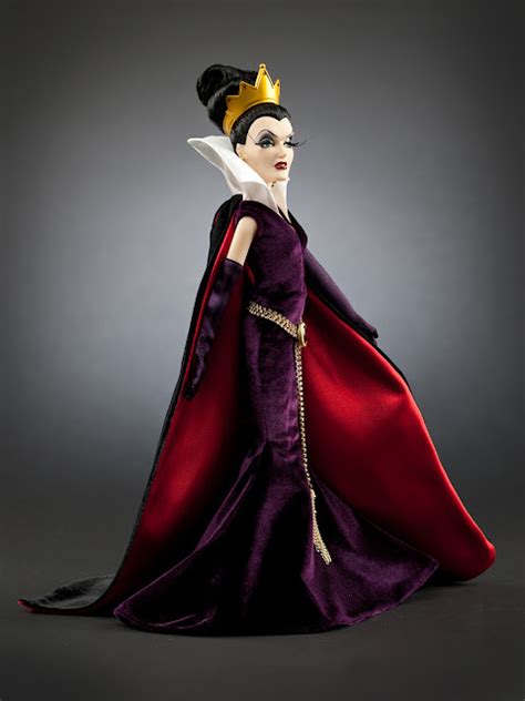 Gal gadot evil queen doll